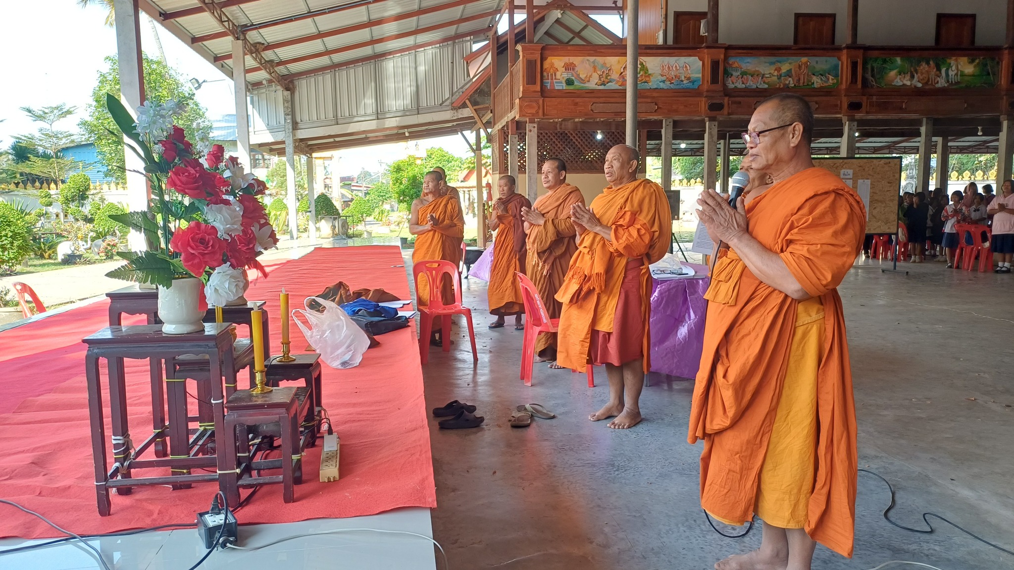 วันพฤหัสบดี ที่ 27 พฤศจิกายน 2568 โรงเรียนบ้านหนองคูณ นำนักเรียนช่วงชั้นที่ 2 ชั้นประถมศึกษาปีที่ 4-6 เข้าสอบธรรมศึกษา นักธรรมสนามหลวง ณ สนามสอบวัดไทรทองบ้านหนองคูณ ตำบลเด่นราษฎร์ อำเภหนองฮี จังหวัดร้อยเอ็ด