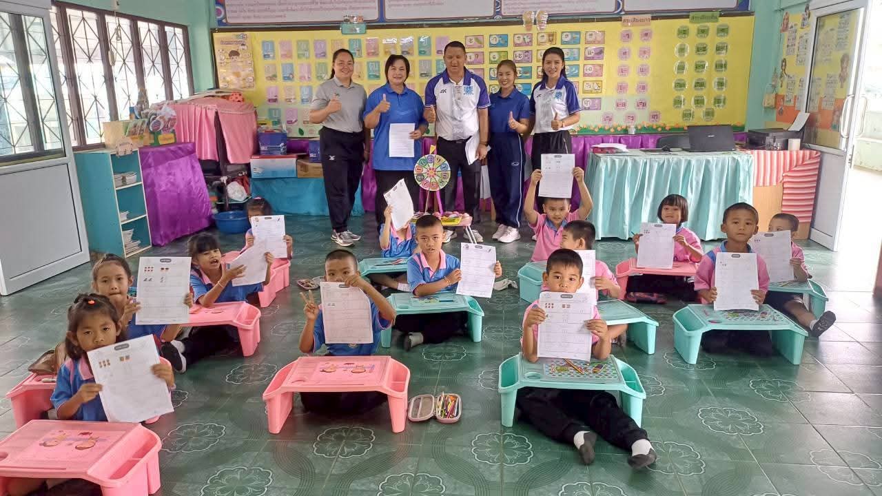 วันที่ 5 มีนาคม 2569 การดำเนินการสร้างโรงเรียนชุมชนแห่งการเรียนรู้(SLC : School as Learning Community) ปีงบประมาณ 2569 ครั้งที่ 2 สร้างความมั่นใจในคุณภาพการจัดการศึกษาของโรงเรียนบ้านหนองคูณ. นำโดย ผอ.สรรเสริญ กลิ่นพูน ครูหนูเพียร โภชะโน ครูแสงดาว วงละคร และครูบุหรัน ไชยงาม ร่วมสังเกตและสะท้อนผลการจัดประสบการณ์ ชั้นอนุบาล 3 สอนโดย คุณครูสุภาณี หินซุย Model Teacher #คุณภาพการจัดการเรียนการสอนในห้องเรียนคือคุณภาพวิชาการ #SLC #เพื่อความเป็นเลิศทางวิชาการ