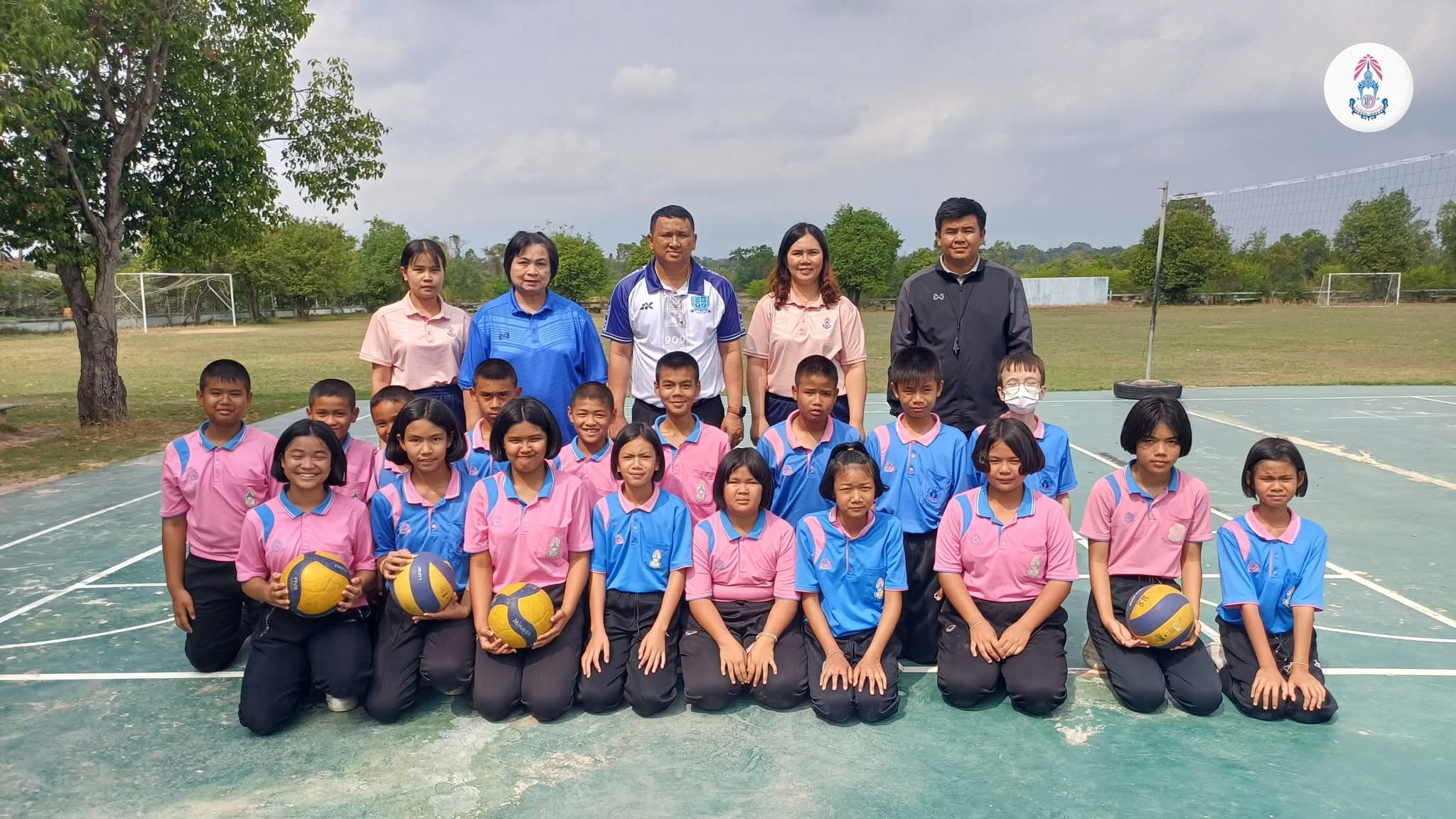 วันที่ 5 มีนาคม 2569 การดำเนินการสร้างโรงเรียนชุมชนแห่งการเรียนรู้(SLC : School as Learning Community) ปีงบประมาณ 2569 ครั้งที่ 2 สร้างความมั่นใจในคุณภาพการจัดการศึกษาของโรงเรียนบ้านหนองคูณ. นำโดย ผอ.สรรเสริญ กลิ่นพูน ครูหนูเพียร โภชะโน ครูสุพิศ เดชศรี และครูศิรินภา ภูกลางร่วมสังเกตและสะท้อนผลการจัดการเรียนรู้วิชาสุขศึกษและพลศึกษา ชั้นประถมศึกษาปีที่ 6 สอนโดย คุณครูสุภวัฒน์ สุพัฒ Model Teacher #คุณภาพการจัดการเรียนการสอนในห้องเรียนคือคุณภาพวิชาการ #SLC #เพื่อความเป็นเลิศทางวิชาการ